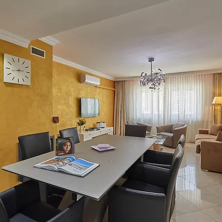 The Queen Luxury - Cortina