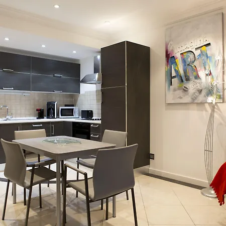 The Queen Luxury - Cortina Daire