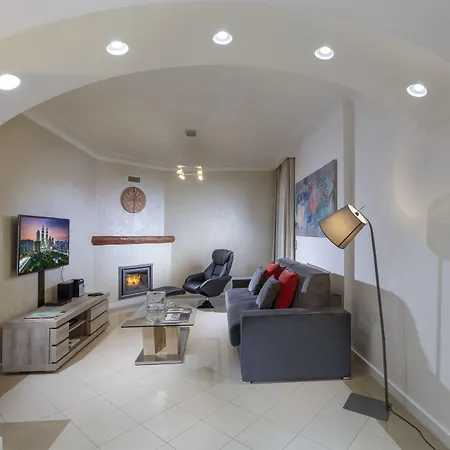 The Queen Luxury - Cortina Apartamento *