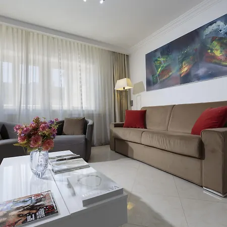 The Queen Luxury - Cortina *