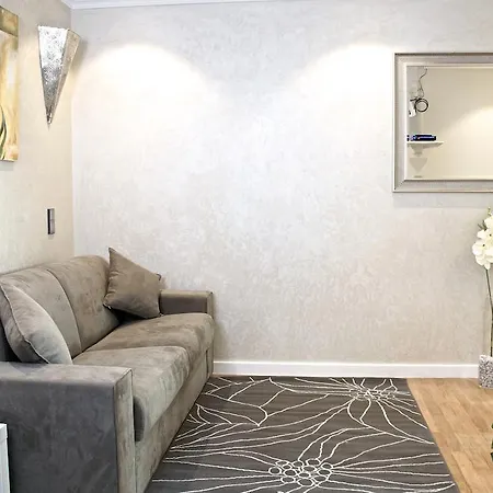 The Queen Luxury - Cortina Luxembourg
