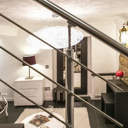 The Queen Luxury - Cortina * Luxembourg
