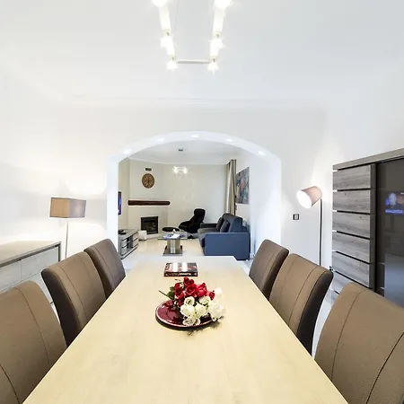The Queen Luxury - Cortina