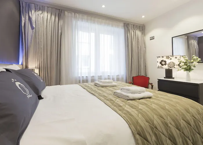 The Queen Luxury - Cortina