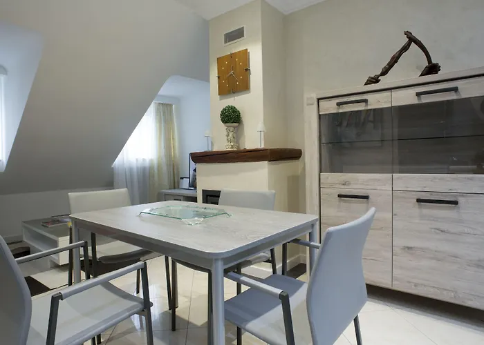 The Queen Luxury - Cortina