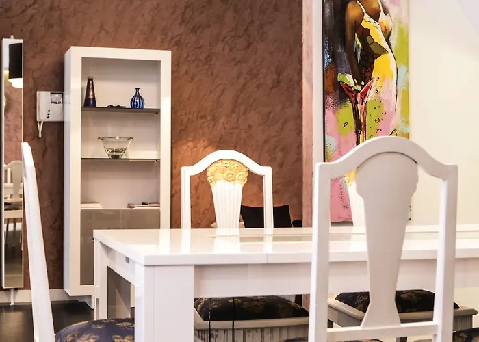 The Queen Luxury - Cortina