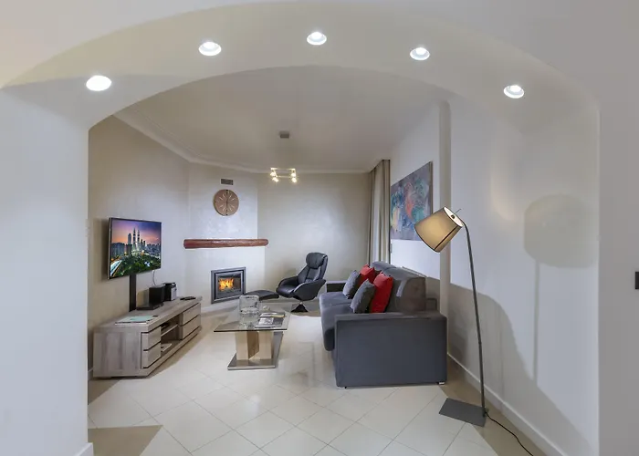 The Queen Luxury - Cortina Appartamento *