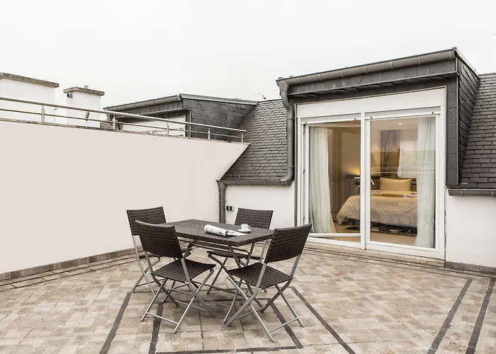 The Queen Luxury - Cortina * Luxembourg