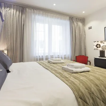 The Queen Luxury - Cortina