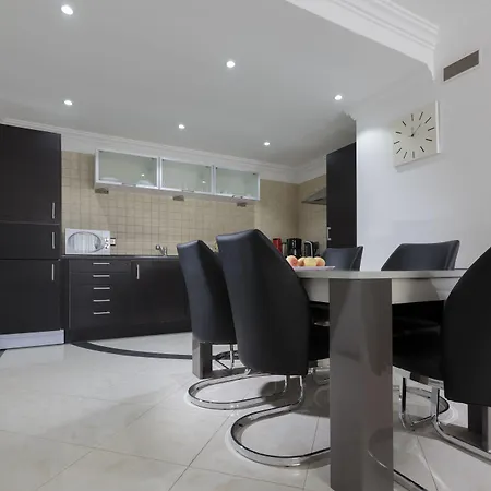 The Queen Luxury - Cortina * Lucembursko