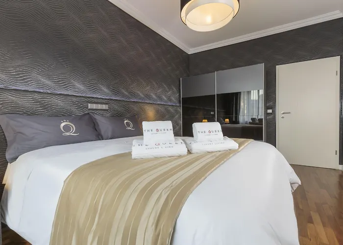 The Queen Luxury - Cortina