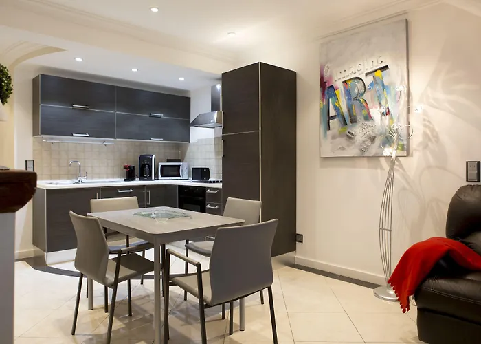 The Queen Luxury - Cortina Apartment